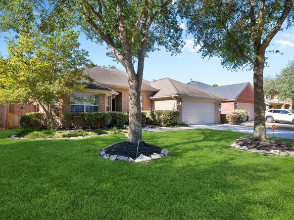 31419 Fountainbrook Park Lane, Spring TX 77386