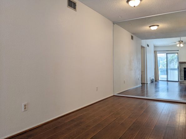 7950 N Stadium Drive 136, Houston TX 77030