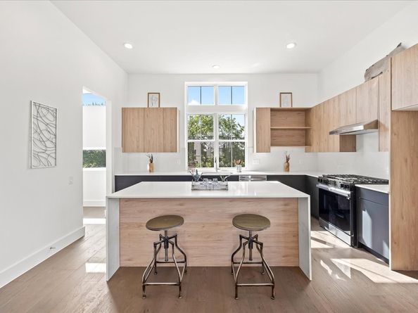 2855 Decker Place, Houston TX 77003