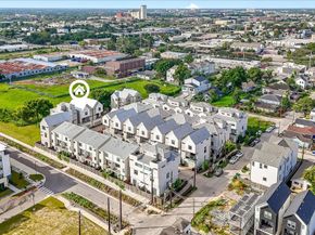 2855 Decker Place, Houston TX 77003