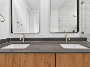 2855 Decker Place, Houston TX 77003