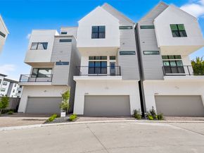 2855 Decker Place, Houston TX 77003