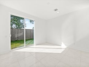 2855 Decker Place, Houston TX 77003