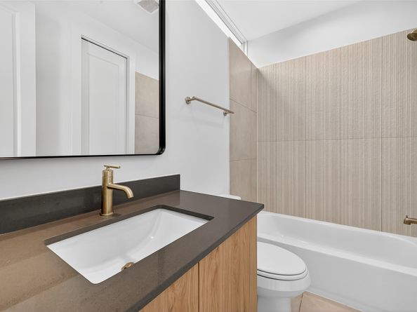 2855 Decker Place, Houston TX 77003