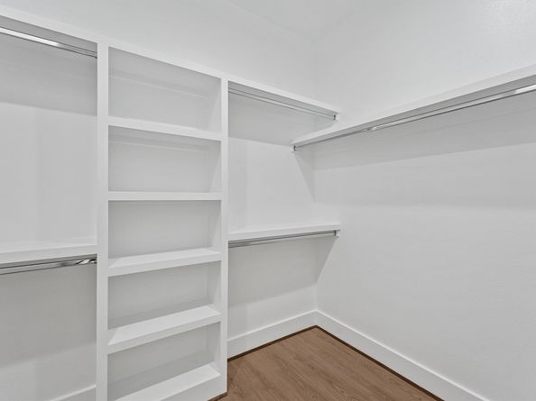 4208 Castor B, Houston TX 77022