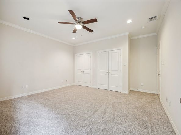 633 Hartman Street, Houston TX 77007