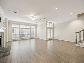 633 Hartman Street, Houston TX 77007