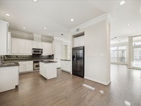 633 Hartman Street, Houston TX 77007