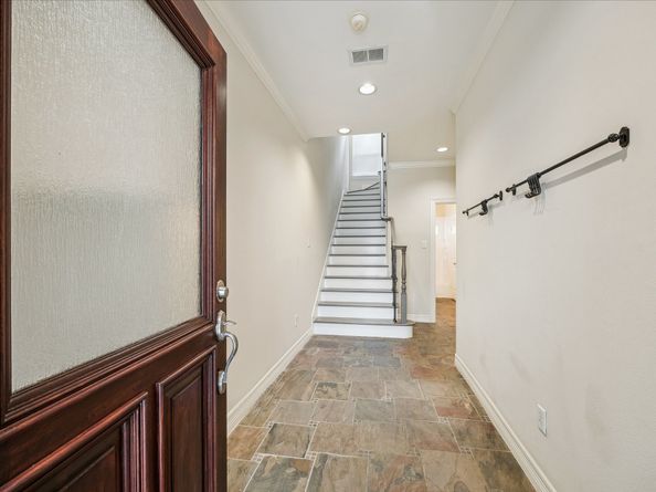 633 Hartman Street, Houston TX 77007