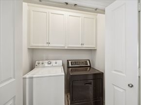 633 Hartman Street, Houston TX 77007