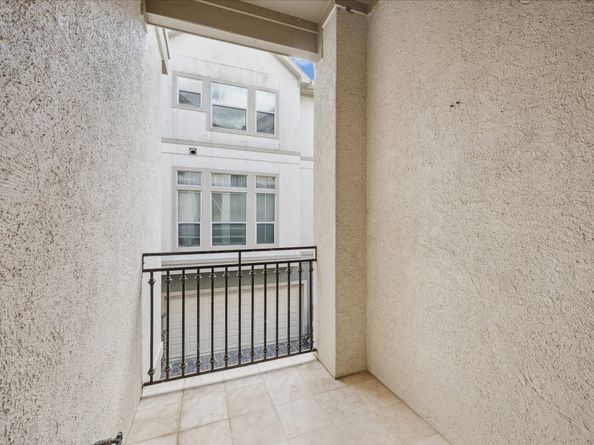 633 Hartman Street, Houston TX 77007