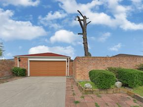 8910 Beau Monde Drive, Houston TX 77099