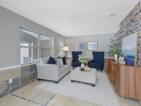 8910 Beau Monde Drive, Houston TX 77099