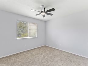 6034 Valley Cove Lane, Houston TX 77085