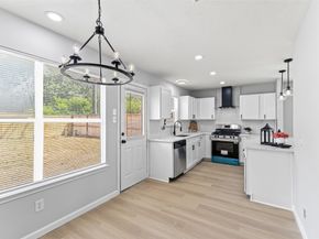 6034 Valley Cove Lane, Houston TX 77085