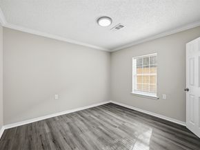 7514 Meadowshire Street, Houston TX 77037