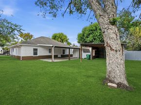 7514 Meadowshire Street, Houston TX 77037