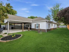 7514 Meadowshire Street, Houston TX 77037