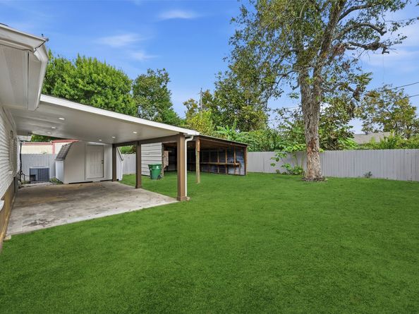 7514 Meadowshire Street, Houston TX 77037