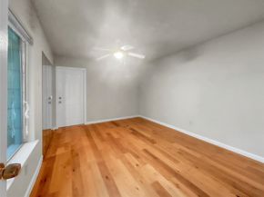 7059 Greenway Chase Street, Houston TX 77072