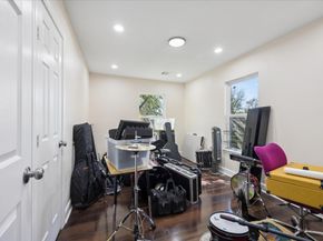 907 E 53rd Street, Austin TX 78751