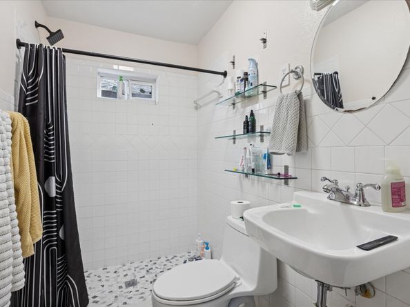 907 E 53rd Street, Austin TX 78751