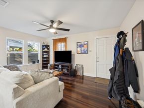 907 E 53rd Street, Austin TX 78751