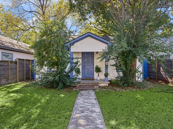 907 E 53rd Street, Austin TX 78751