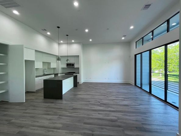 6642 Del Rio Street, Houston TX 77021