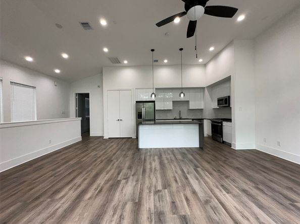 6642 Del Rio Street, Houston TX 77021