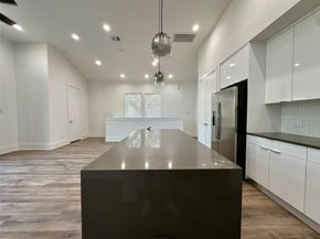 6642 Del Rio Street, Houston TX 77021