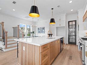 1614 Ojeman Road J, Houston TX 77055