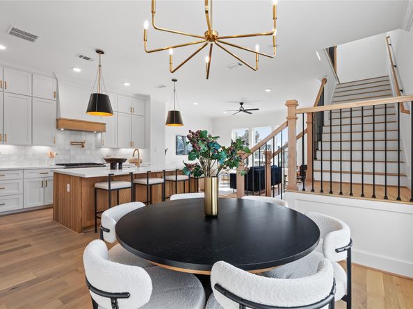 1614 Ojeman Road J, Houston TX 77055