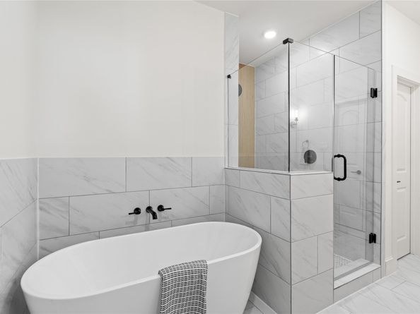 1614 Ojeman Road J, Houston TX 77055