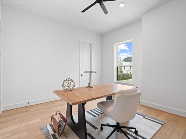 1614 Ojeman Road J, Houston TX 77055