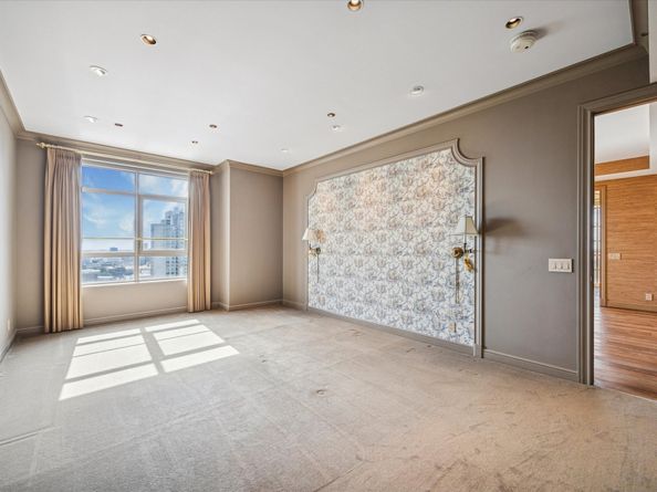 1100 Uptown Park Boulevard 234, Houston TX 77056