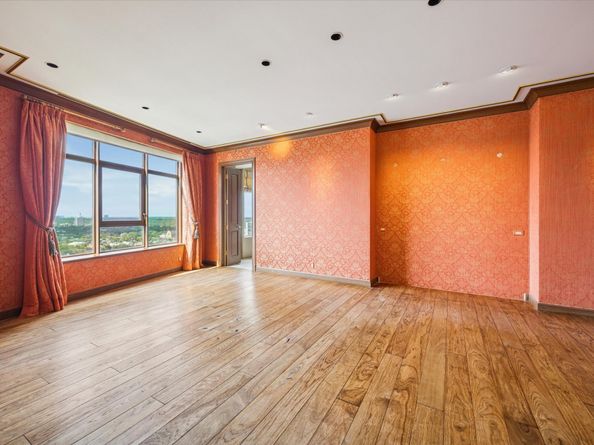 1100 Uptown Park Boulevard 234, Houston TX 77056