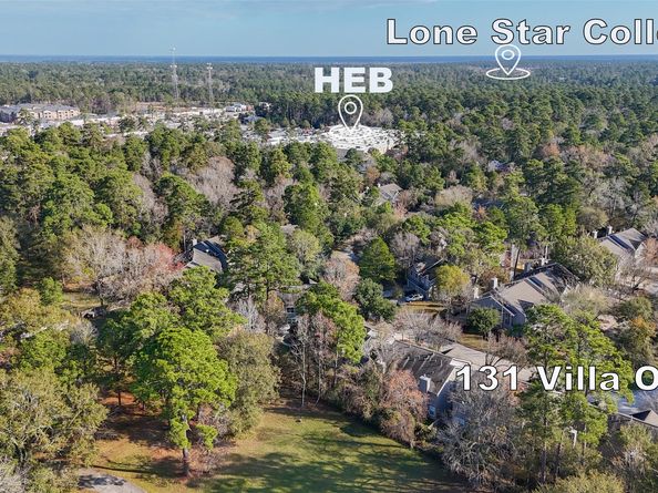 131 N Villa Oaks Drive, The Woodlands TX 77382