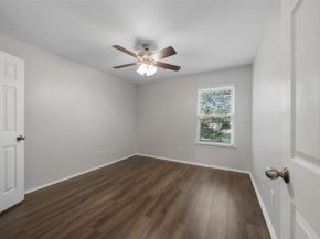 131 N Villa Oaks Drive, The Woodlands TX 77382