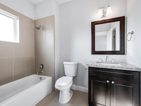 2524 Hutchins Street, Houston TX 77004