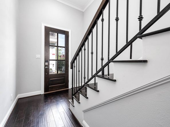 2524 Hutchins Street, Houston TX 77004