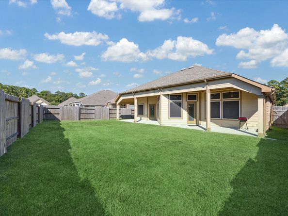 15711 Holloway Creek Court, Houston TX 77044