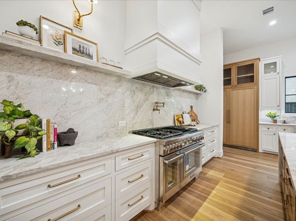 830 Azalea Street, Houston TX 77018