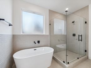 5337 Larkin Street, Houston TX 77007