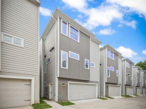 6721 Saint Augustine Street, Houston TX 77021