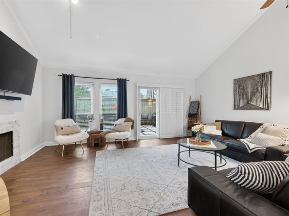 1353 Chardonnay Drive, Houston TX 77077