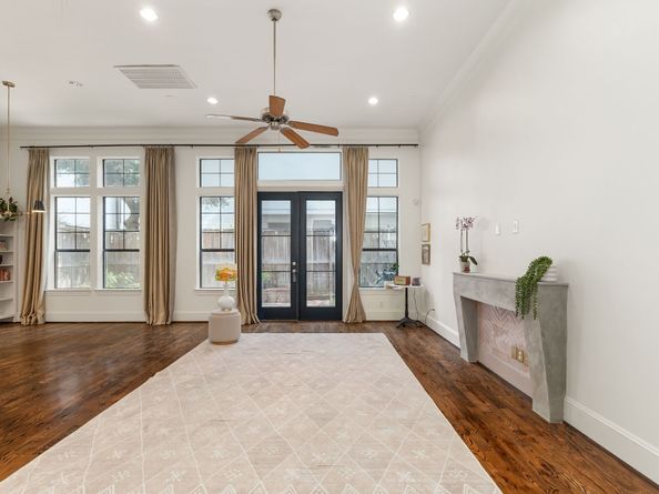 8822 Lakeshore Terrace Drive, Houston TX 77080