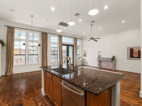 8822 Lakeshore Terrace Drive, Houston TX 77080