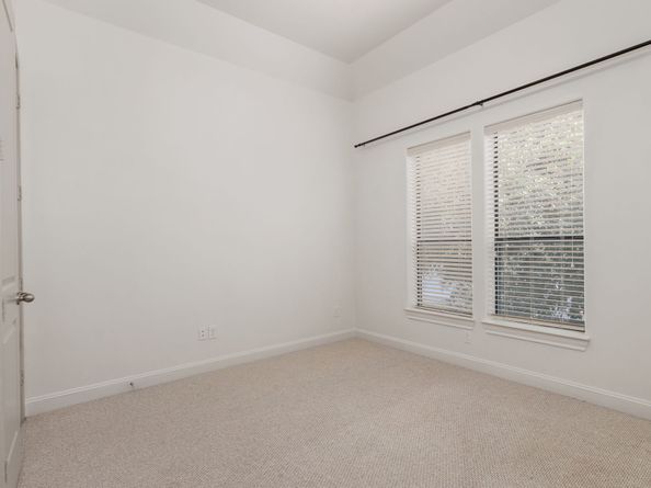 8822 Lakeshore Terrace Drive, Houston TX 77080