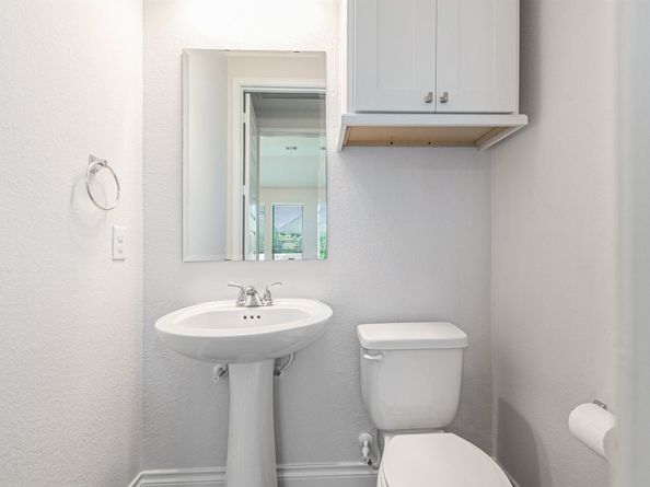 211 Painted Trillium Drive, Conroe TX 77304